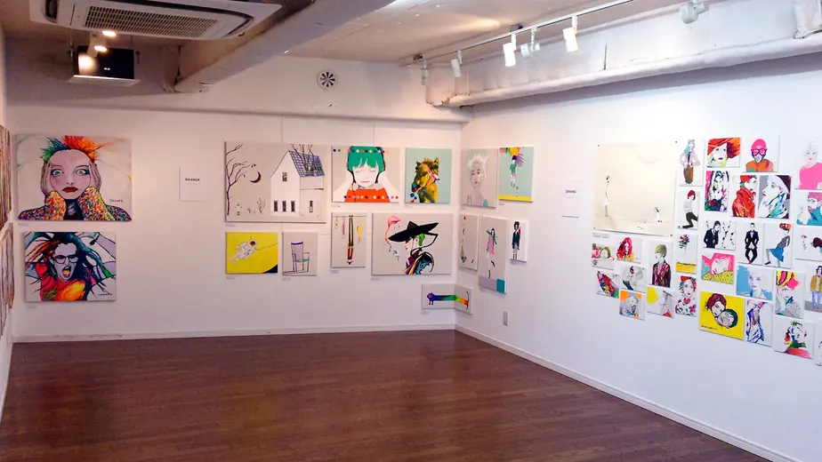 "Parrot philosophy" of SULEBOX solo exhibition — Exhibition view.