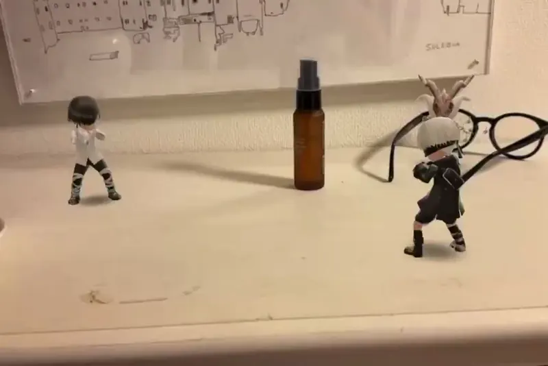Captain vs 9S